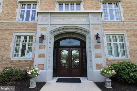 1525 N Front St #102, Harrisburg, PA 17102