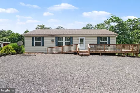 327 Mohr Rd, Millersburg, PA 17061