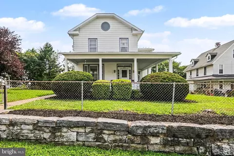 418 N 3rd St, Steelton, PA 17113
