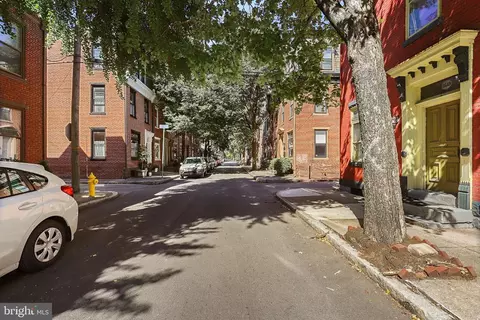 1511 Penn St, Harrisburg, PA 17102