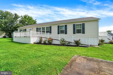 87 Oak Knoll Est, Elizabethtown, PA 17022