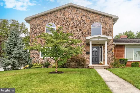 109 N Race St, Middletown, PA 17057