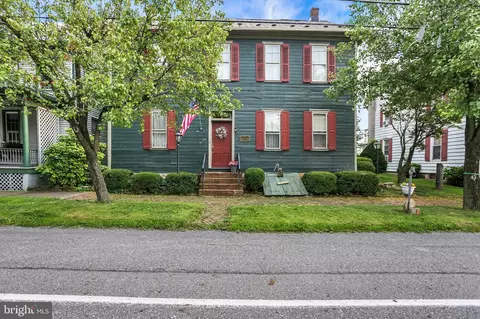 114 E Market St, Gratz, PA 17030