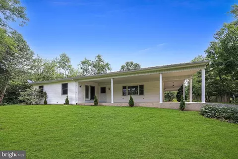 43 Tourist Park Rd, Halifax, PA 17032