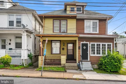 26 N 28th St, Harrisburg, PA 17103