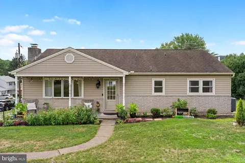 1200 Wheatfield Dr, Harrisburg, PA 17112