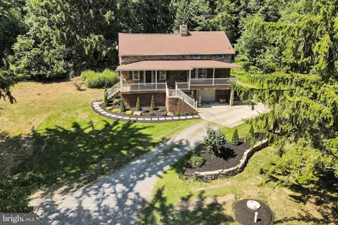 1831 Miller Rd Ext, Dauphin, PA 17018