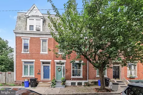 1807 Penn St, Harrisburg, PA 17102
