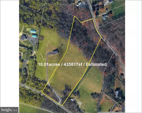 111 Stone Mill Rd, Hummelstown, PA 17036