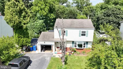 5030 Arney Rd, Harrisburg, PA 17111