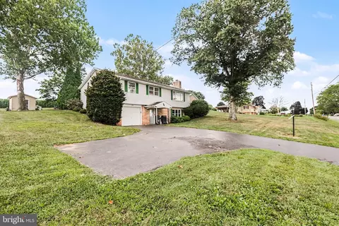 153 Powells Valley Rd, Halifax, PA 17032