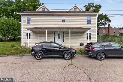 204 Walnut St, Wiconisco, PA 17097