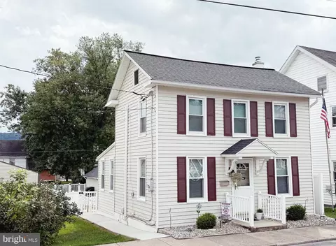 185 Market St, Highspire, PA 17034