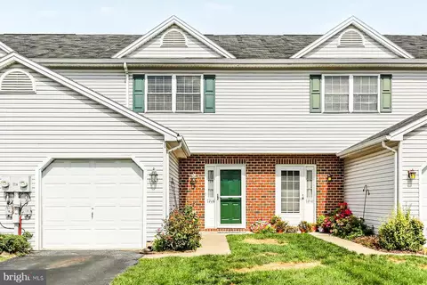 7208 Huntingdon St, Harrisburg, PA 17111