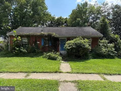 3144 Brookfield Rd, Harrisburg, PA 17109
