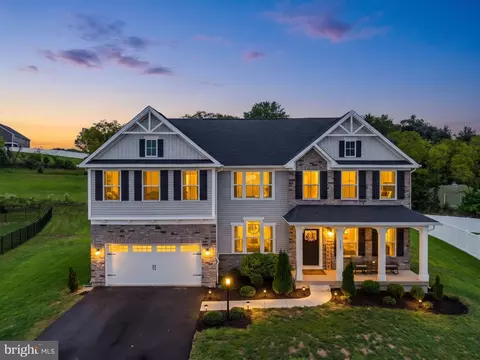 3961 Secretariat St, Harrisburg, PA 17112