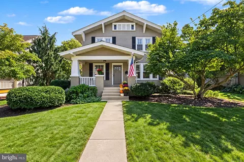 268 E Areba Ave, Hershey, PA 17033