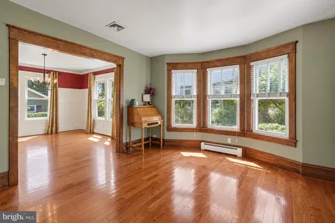 Living - 268 E Areba Ave, Hershey, PA 17033 photo 1 of 2