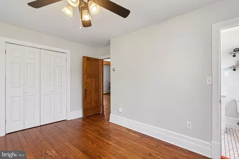 Bedroom - 268 E Areba Ave, Hershey, PA 17033 photo 1 of 5