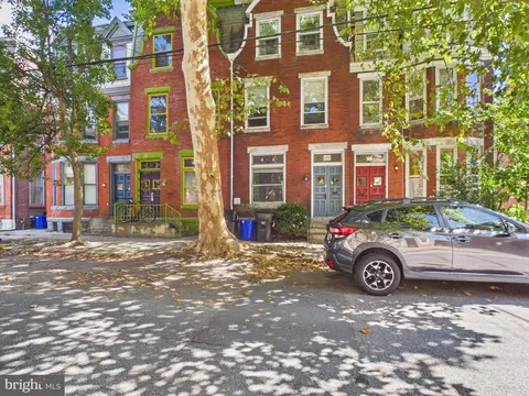 1515 Green St, Harrisburg, PA 17102