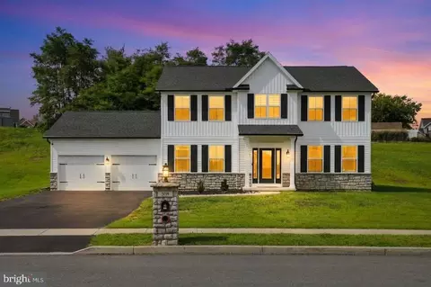 509 Elm St, Harrisburg, PA 17112
