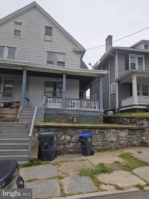 421 Pine St, Steelton, PA 17113