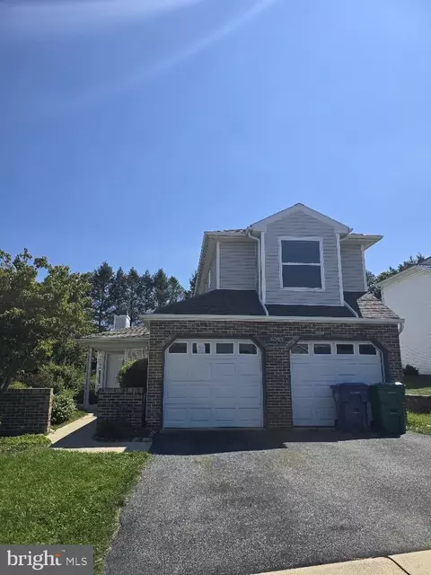 6283 S Highlands Cir, Harrisburg, PA 17111