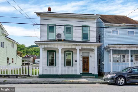 418 Main St, Lykens, PA 17048