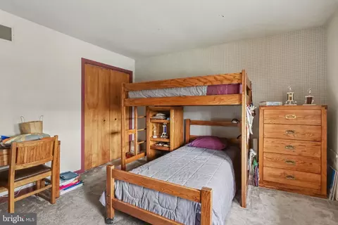 Bedroom - 999 Beech Ave, Hershey, PA 17033 photo 5 of 5
