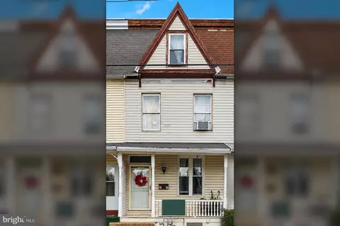 2031 Logan St, Harrisburg, PA 17102