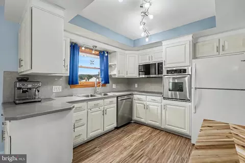 Other - 434 Cedar Ave, Hershey, PA 17033 photo 3 of 17