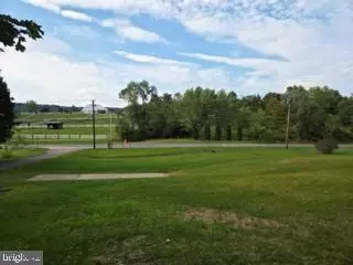 779 Piketown Rd, Harrisburg, PA 17112