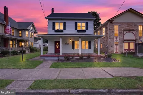 630 N 2nd St, Lykens, PA 17048