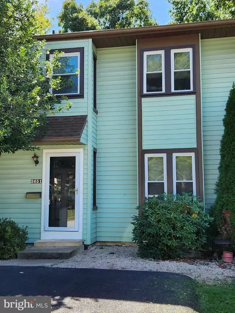 2651 Cranberry Cir, Harrisburg, PA 17110