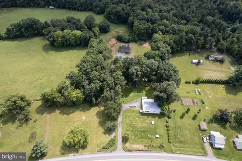 View/Area - 8930 Route 25, Spring Glen, PA 17978 photo 3 of 7