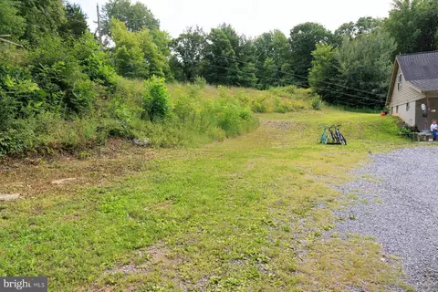 Exterior - 8930 Route 25, Spring Glen, PA 17978 photo 3 of 7