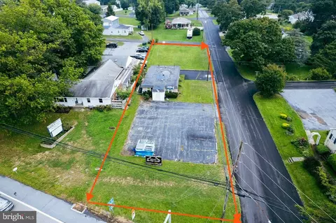 601 N 601 N Mountain Rd N, Harrisburg, PA 17112
