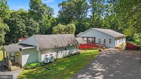 834 Oberlin Rd, Middletown, PA 17057