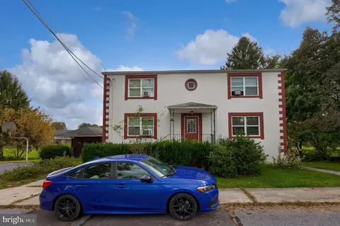 109 Wagner St, Hummelstown, PA 17036