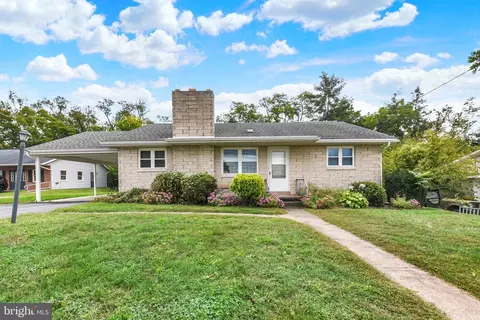 334 Berrysburg Rd, Millersburg, PA 17061
