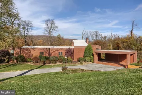 4217 Kirkwood Rd, Harrisburg, PA 17110