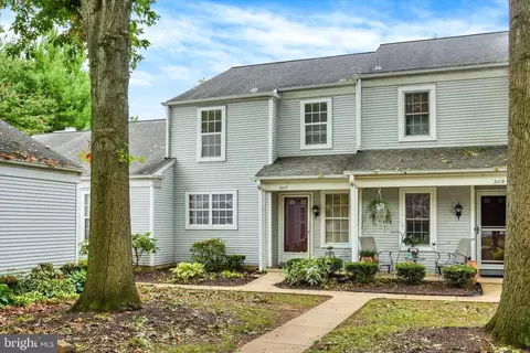2117 Wexford Rd, Palmyra, PA 17078