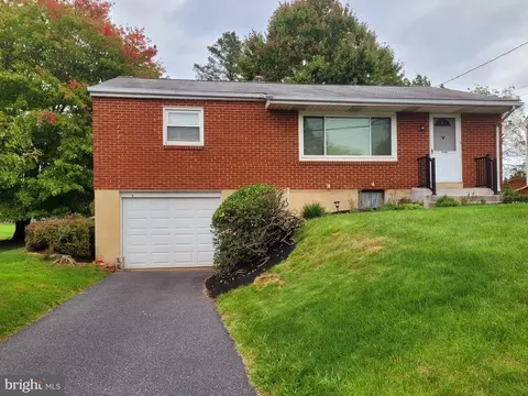 1391 Ford Ave, Harrisburg, PA 17109