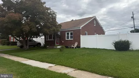 4913 Colorado Ave, Harrisburg, PA 17109