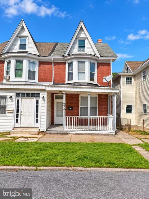 1934 Forster St, Harrisburg, PA 17103