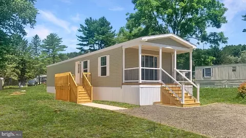 54 Spruce, Halifax, PA 17032