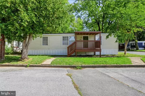 24 Willow St, Highspire, PA 17034