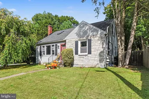 653 Hillside Ave, Hummelstown, PA 17036