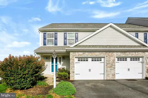 753 Winding Ln, Harrisburg, PA 17111