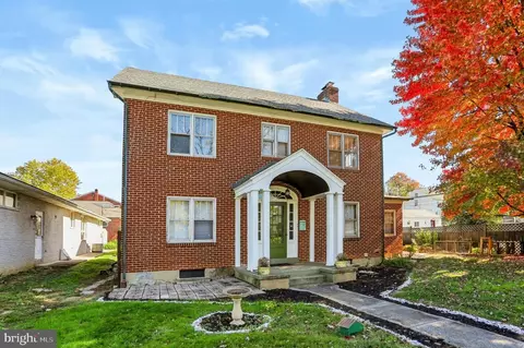 7 Oakleigh Ave, Harrisburg, PA 17111